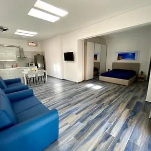  Appartamento Acquazzurra